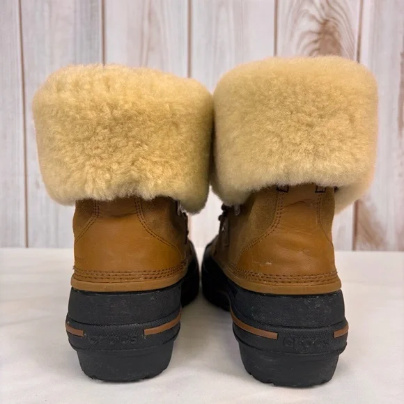 CROCS Allcast Luxe II Boots Waterproof Shearling Mid Calf Snow Boots Brown Sz 8 - Picture 11 of 16